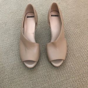 Nude heels